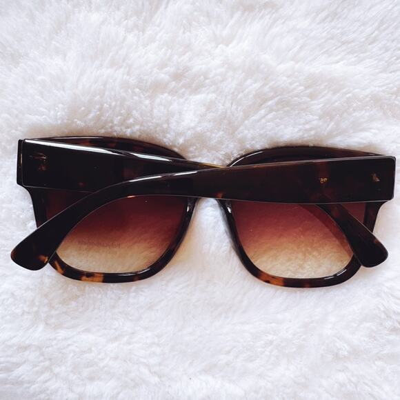 Julia Light Tortoise Brown Square Sunglasses - Picture 12 of 12